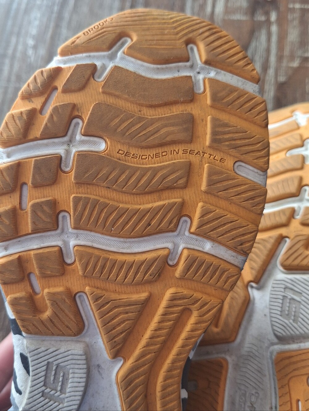 Brooks Ghost Women's Running Shoes Size 9 Lightweight White/Gray Athletic Shoe - Picture 8 of 9